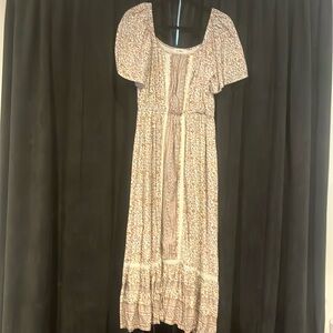 Boutique style maxi dress size medium